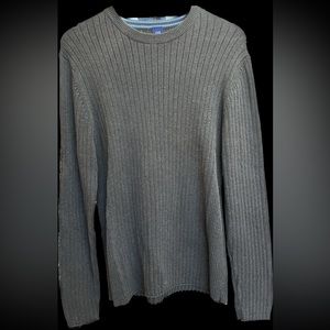Men’s Gap Sweater Dark Brown. Medium Crewneck.